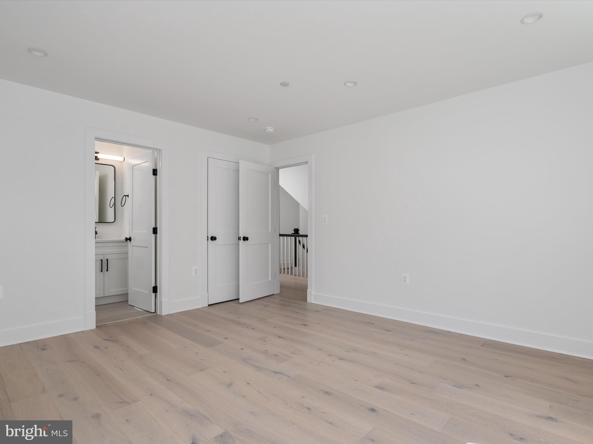 1422 Howard Road Annapolis, MD 21403 - Photo 24 of 61 Level 2 Bedroom 3