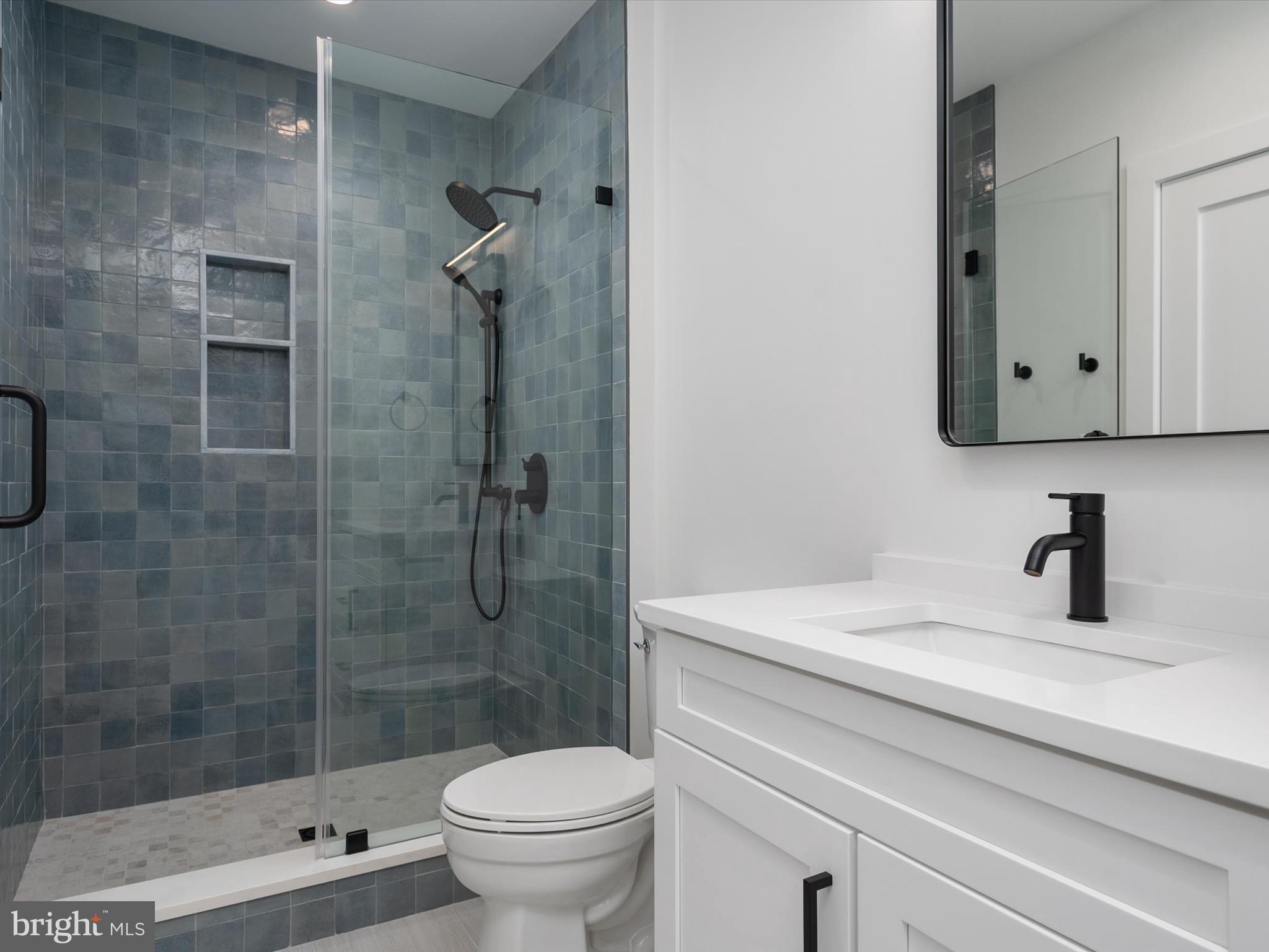 1422 Howard Road Annapolis, MD 21403 - Photo 30 of 61 Level 3 Guest Bedroom Ensuite