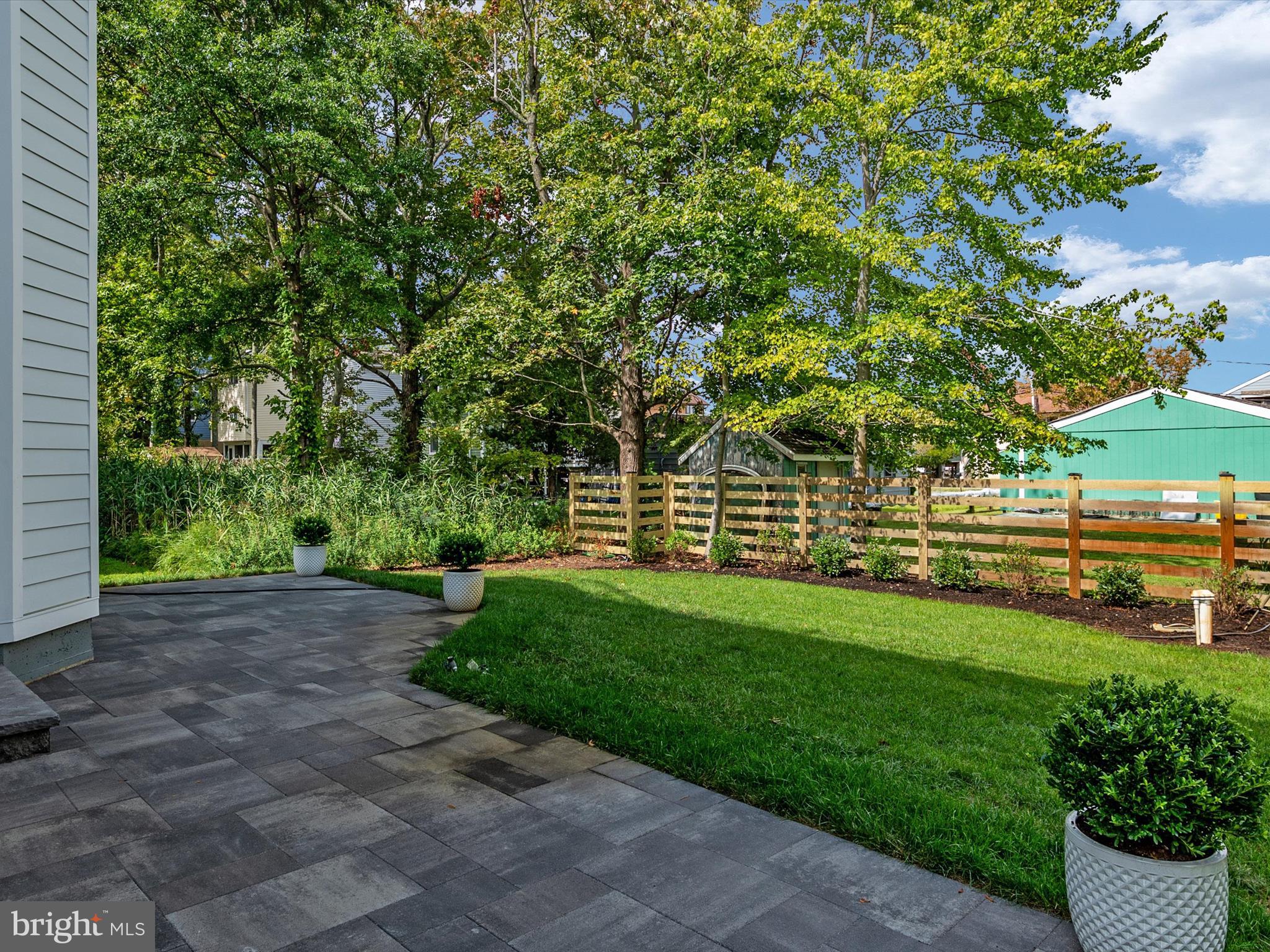 1422 Howard Road Annapolis, MD 21403 - Photo 47 of 61 Spacious outdoor patio
