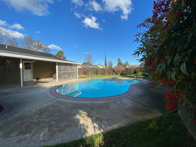 $405,000 | 904 Malibu Court, Modesto, CA 95350