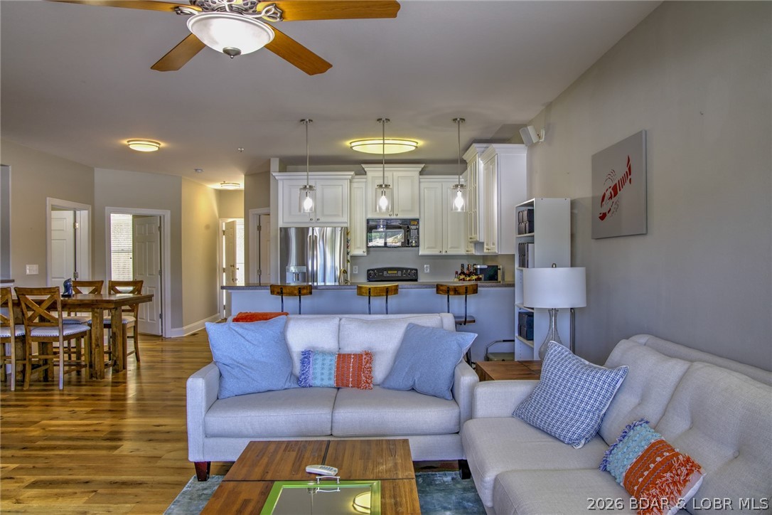 275 Flynn Road, Unit 106 Lake Ozark, MO 65049 - Photo 39 of 39 The open floor plan is great for entertainng or ju