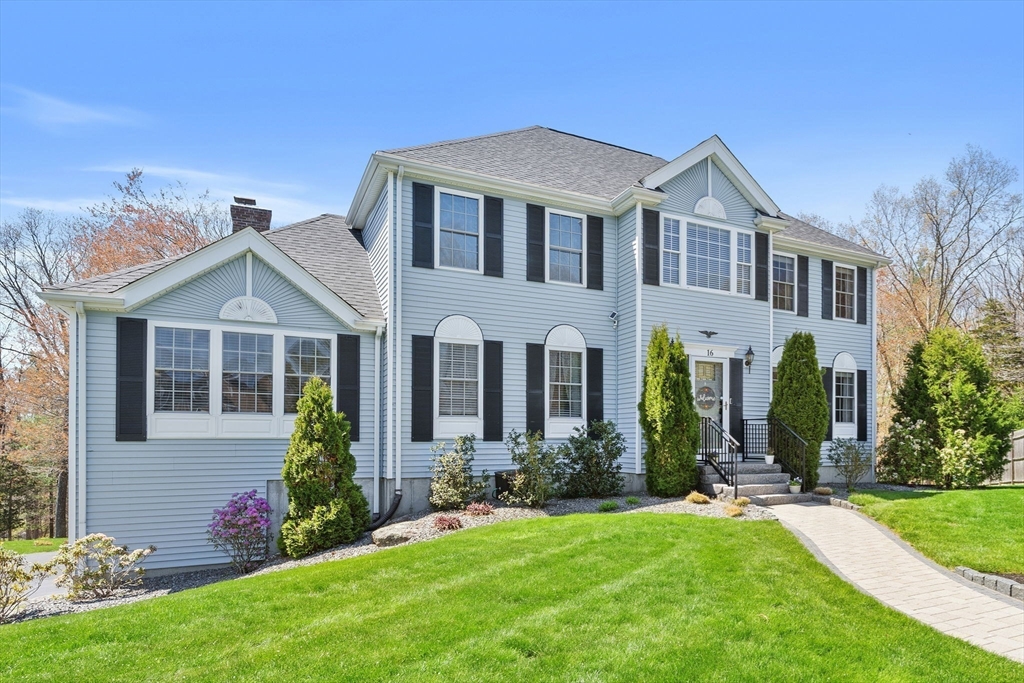 16 Alan Road Hudson, MA 01749 - Photo 2 of 40