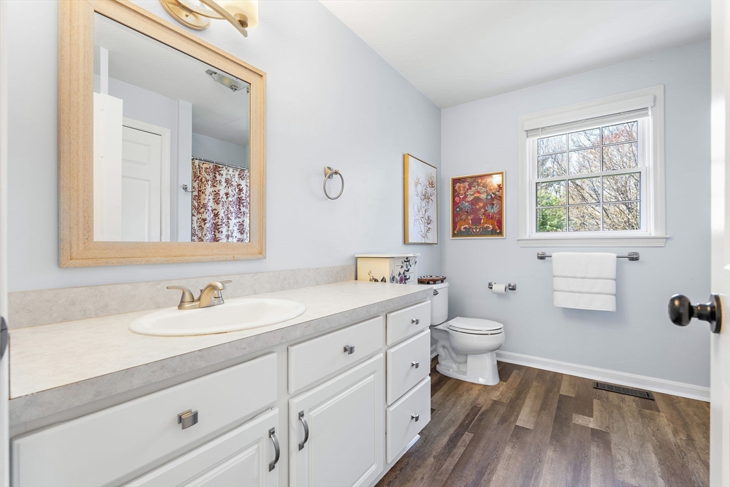 16 Alan Road Hudson, MA 01749 - Photo 25 of 40