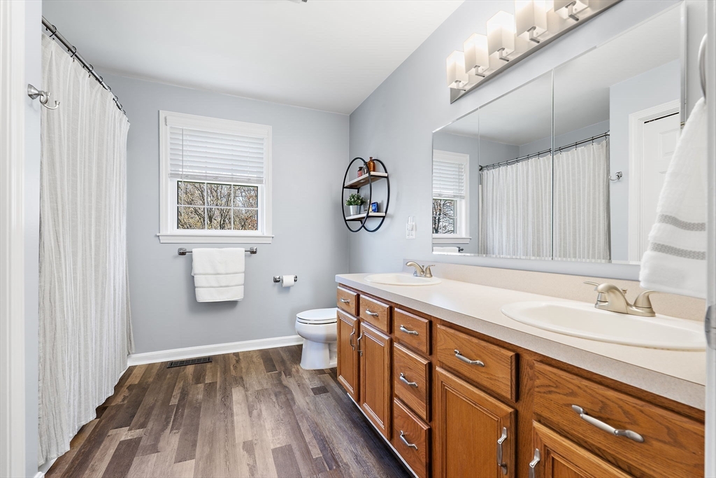 16 Alan Road Hudson, MA 01749 - Photo 27 of 40