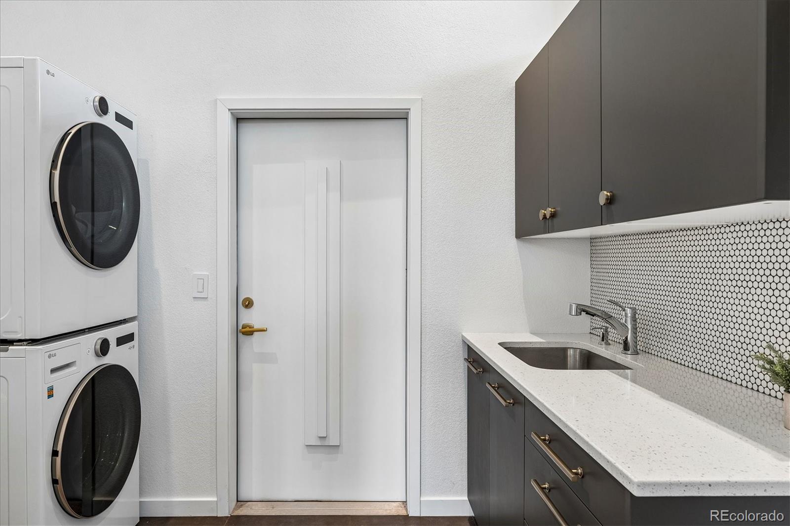 3885 Sierra Vista Road Monument, CO 80132 - Photo 26 of 50