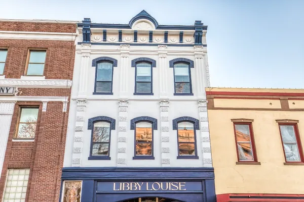 $2,150 | 112 East Alamo Street, Unit 2, Brenham, TX 77833