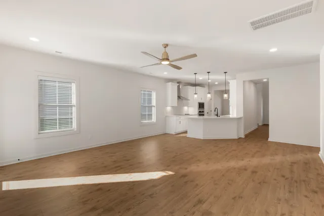 $624,999 | 7236 Fairlawn Drive, Fairview, TN 37062