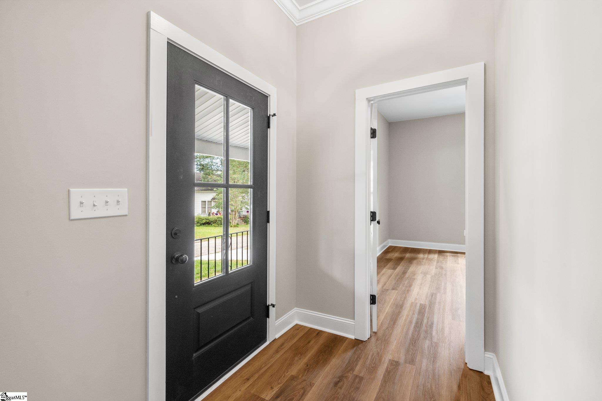 17 2nd Street Greenville, SC 29611 - Photo 13 of 30