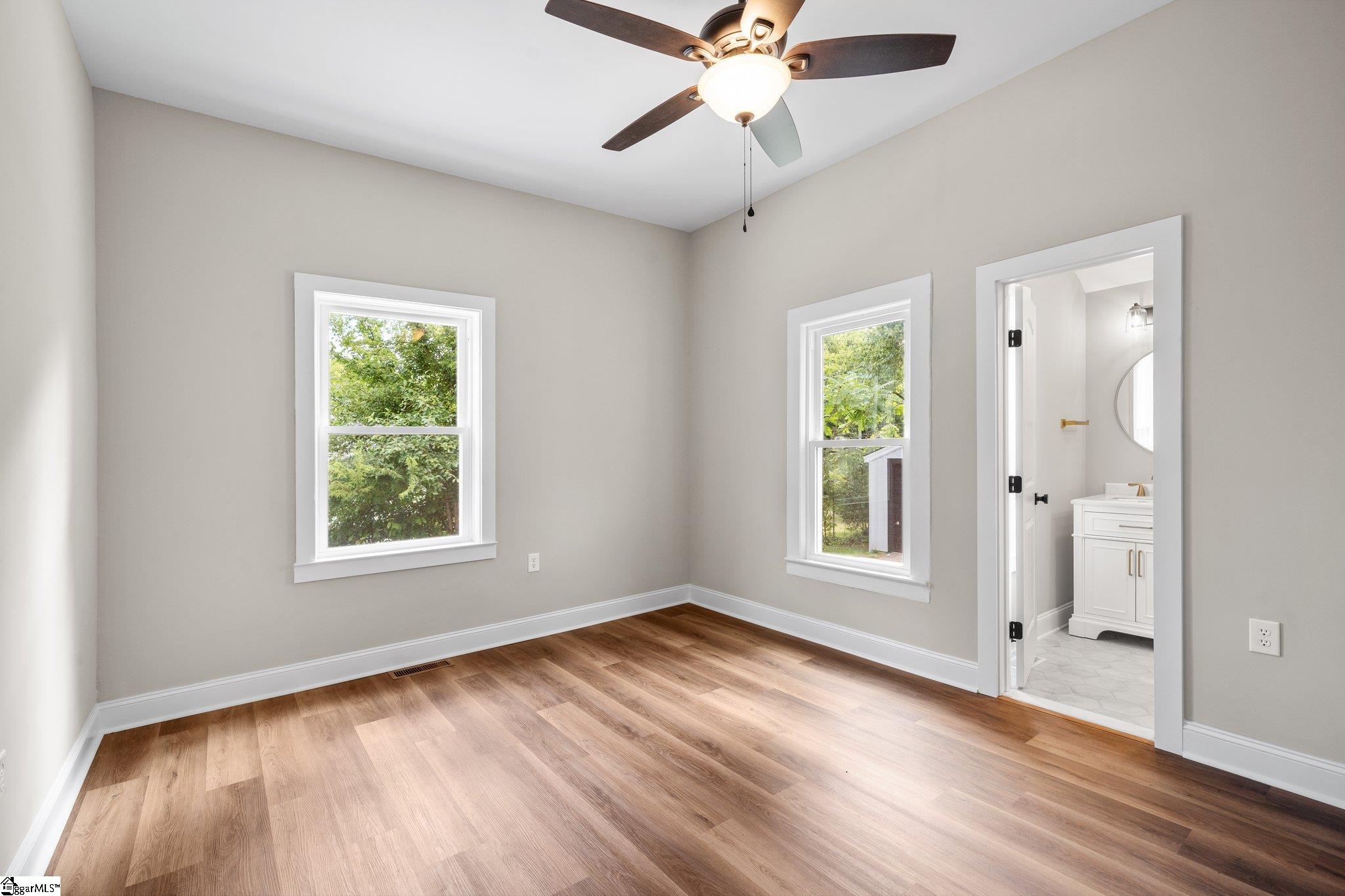 17 2nd Street Greenville, SC 29611 - Photo 15 of 30