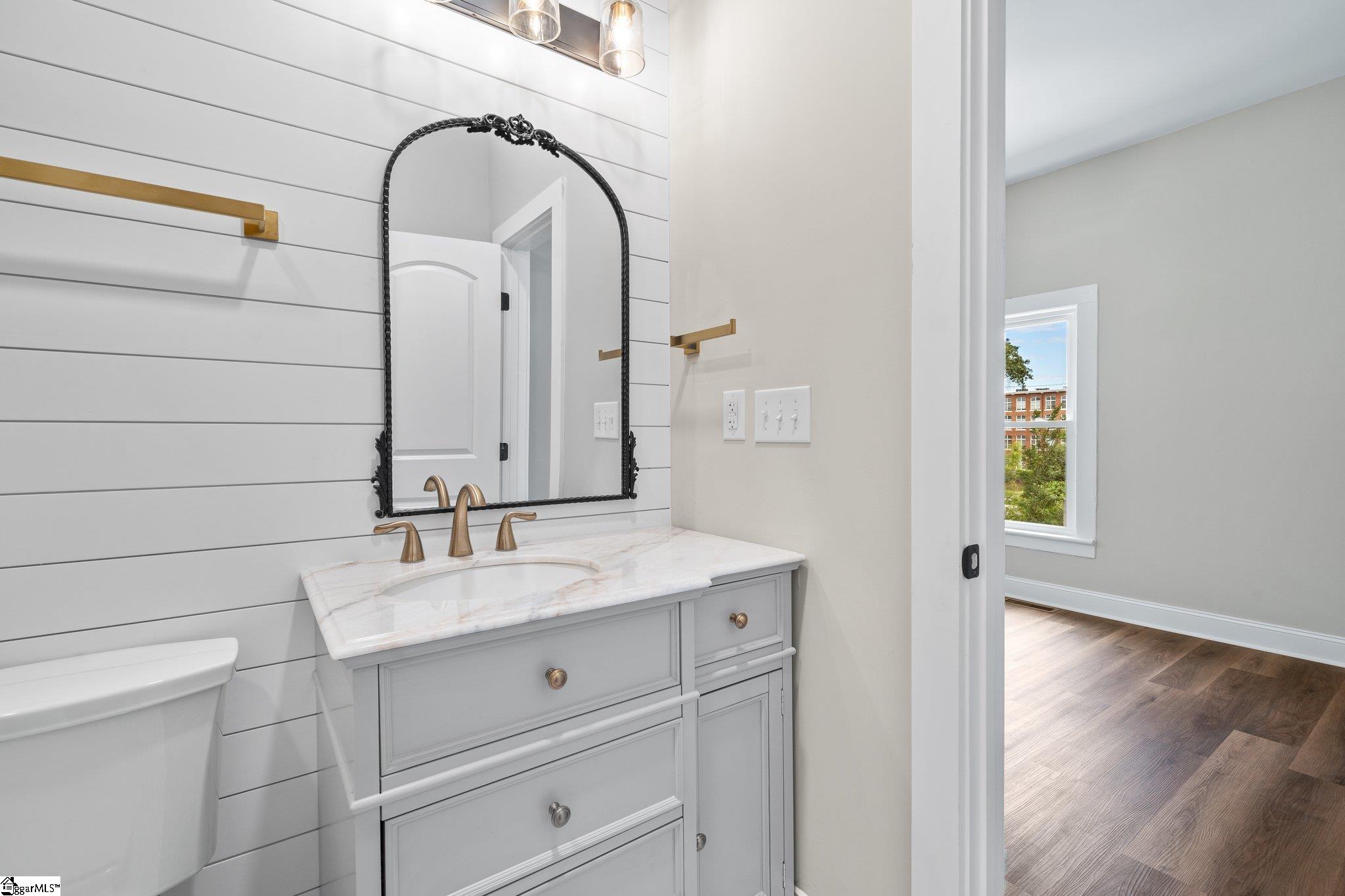 17 2nd Street Greenville, SC 29611 - Photo 19 of 30