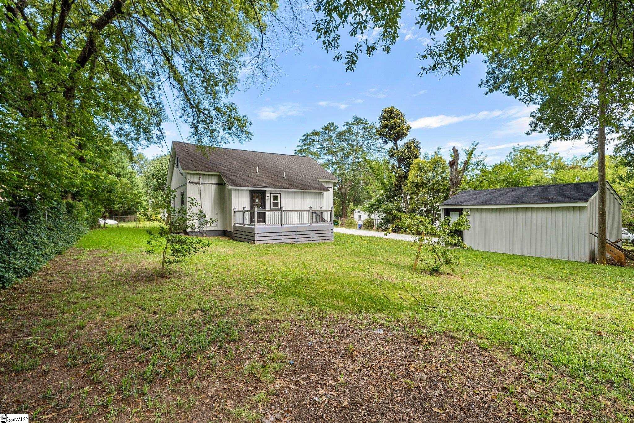 17 2nd Street Greenville, SC 29611 - Photo 27 of 30