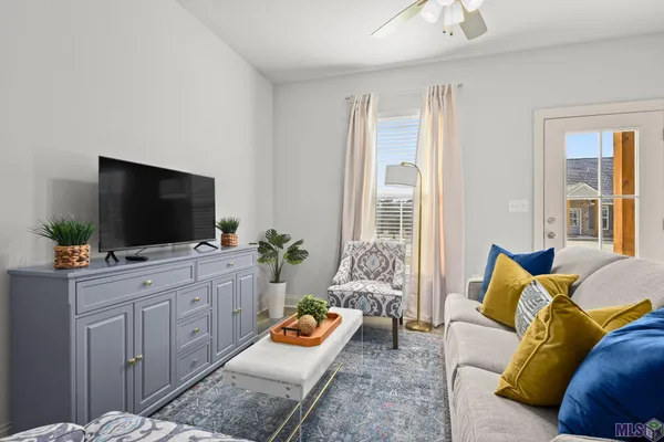 $1,400 | 30080 Mayer Street, Unit 67, Walker, LA 70785