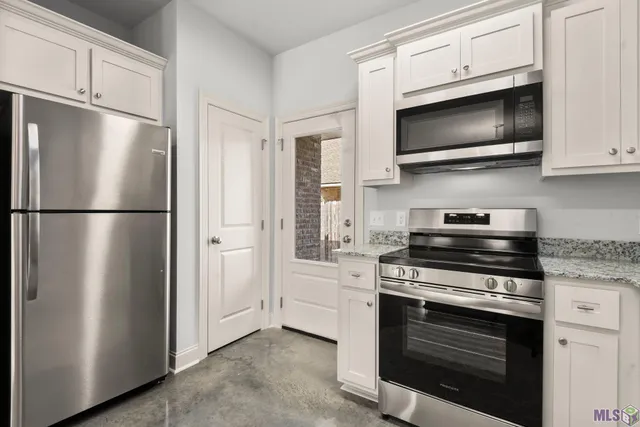 $1,600 | 30080 Mayer Street, Unit 54, Walker, LA 70785