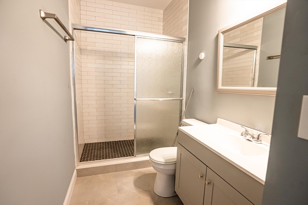 9 Ives Street Worcester, MA 01603 - Photo 28 of 39