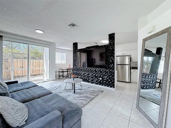 $395,000 | 4702 Northwest 59th Manor, Coconut Creek, FL 33073