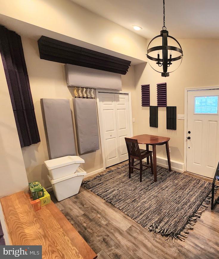 501 Boot Road West Chester, PA 19380 - Photo 3 of 18 Large Entryway/room from the driveway