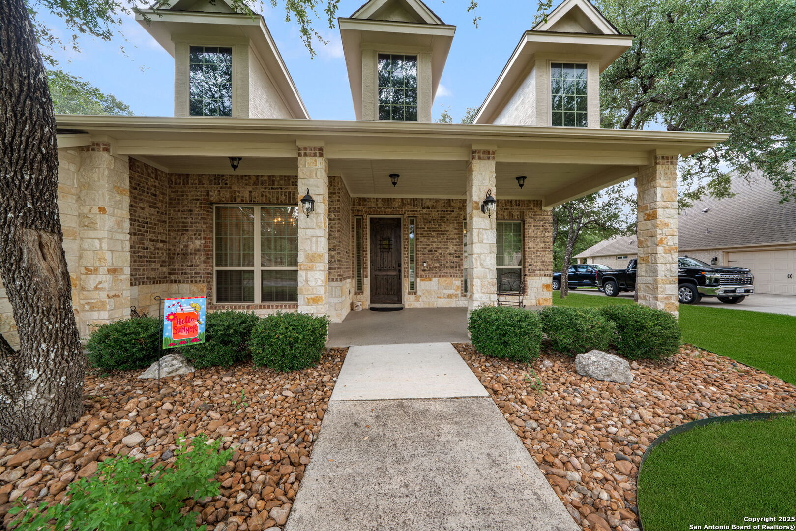 30210 Setterfeld Circle Fair Oaks Ranch, TX 78015 - Photo 3 of 30 front view of a house