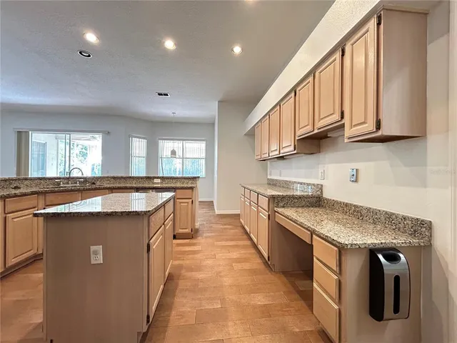 $2,600 | 13568 Dornoch Drive, Orlando, FL 32828