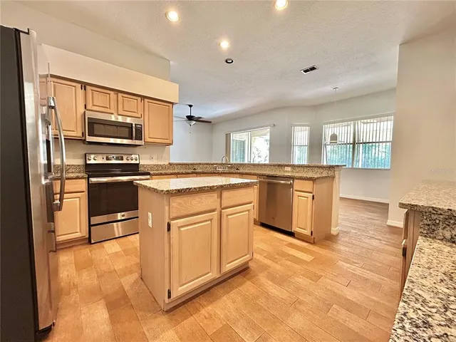 $2,600 | 13568 Dornoch Drive, Orlando, FL 32828