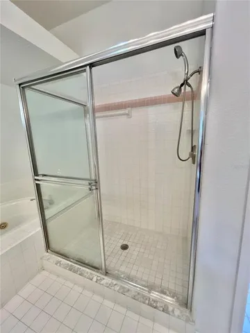 $2,600 | 13568 Dornoch Drive, Orlando, FL 32828