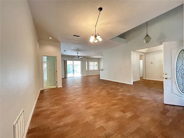 $2,600 | 13568 Dornoch Drive, Orlando, FL 32828