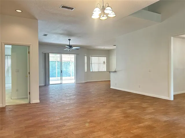 $2,600 | 13568 Dornoch Drive, Orlando, FL 32828