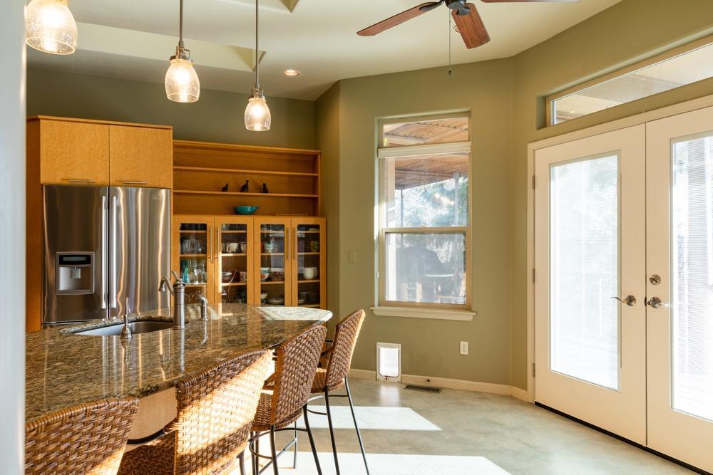 10542 Kestrel Road Klamath Falls, OR 97601 - Photo 17 of 35 The French doors lead to deck and amazin