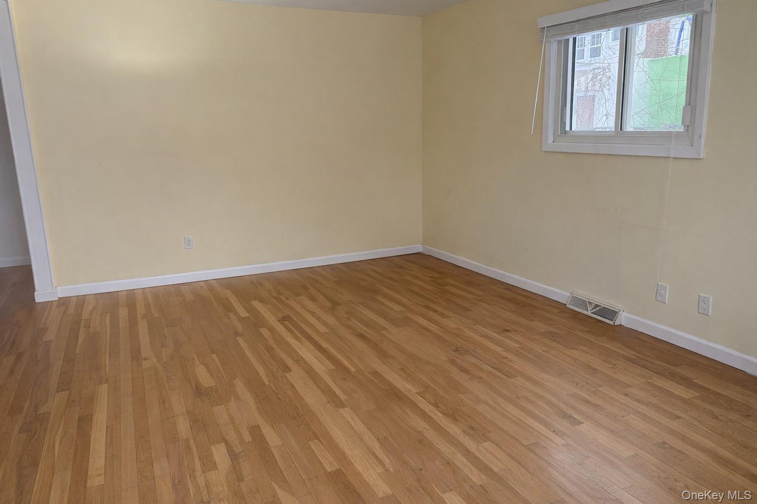 41 Robin Road Rocky Point, NY 11778 - Photo 4 of 10