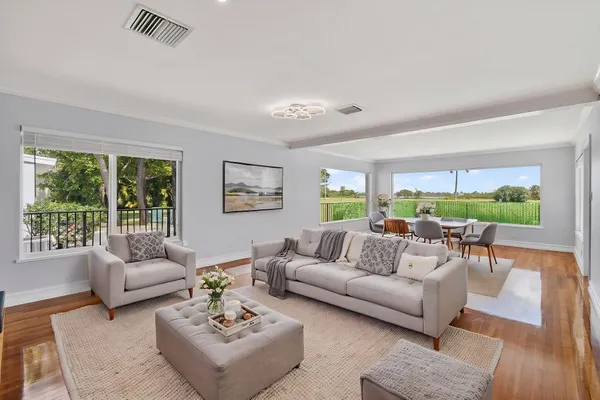 $8,900 | 1102 North Golfview Road, Lake Worth Beach, FL 33460