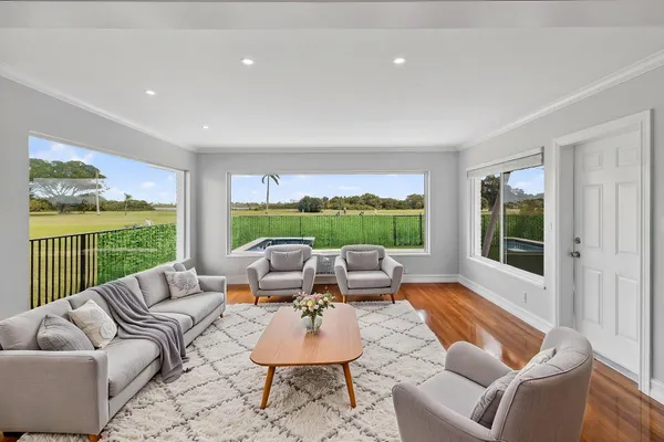 $8,900 | 1102 North Golfview Road, Lake Worth Beach, FL 33460