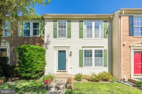 $3,500 | 5964 Edgehill Court, Alexandria, VA 22303