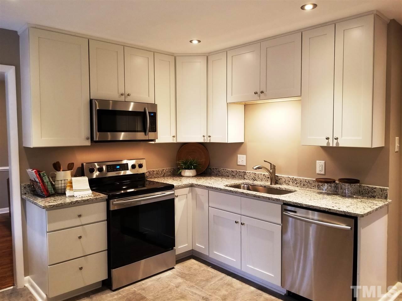 511 Southeast Maynard Road Cary, NC 27511 - Photo 11 of 25 Gallery Image 11