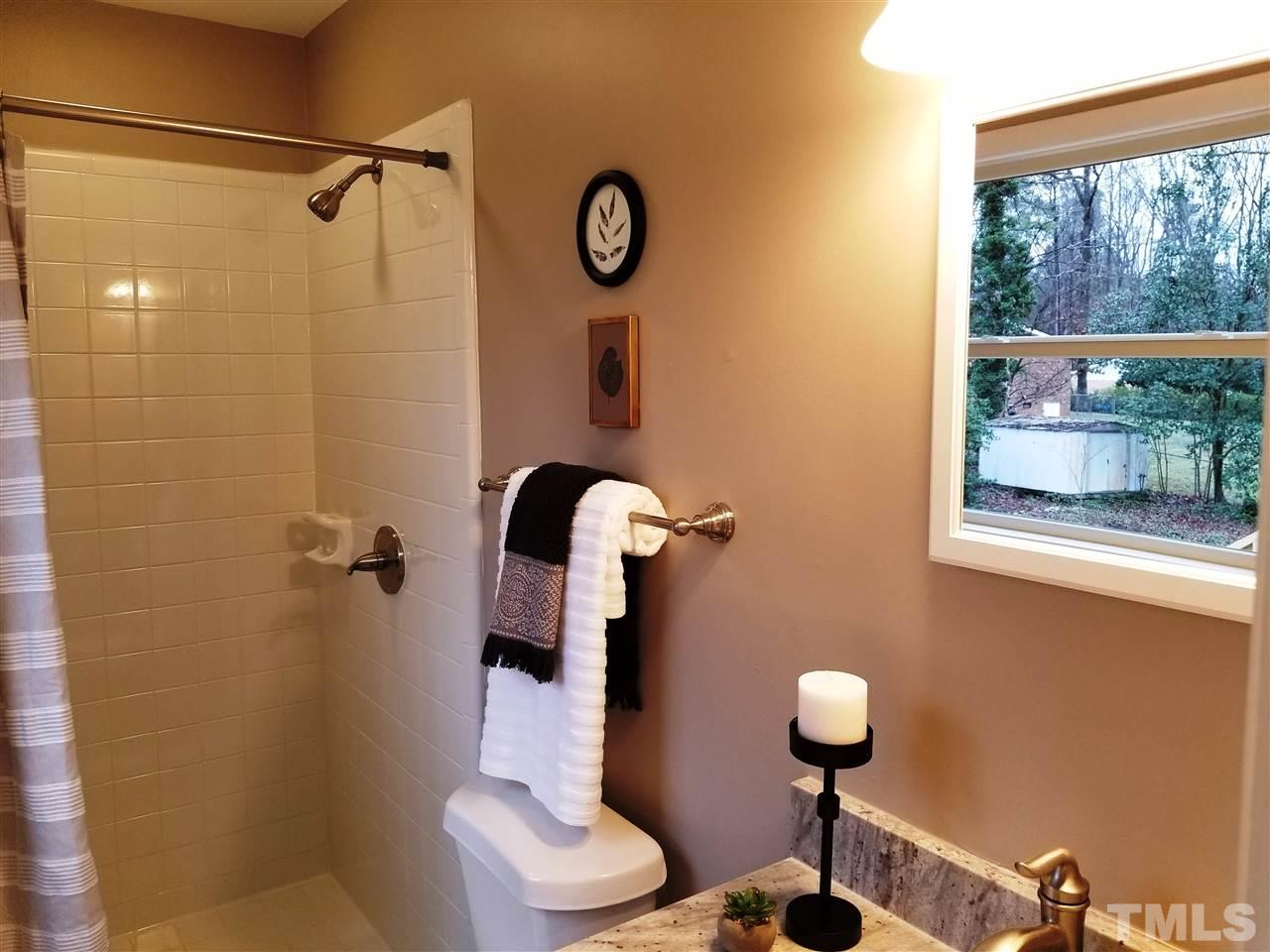 511 Southeast Maynard Road Cary, NC 27511 - Photo 19 of 25 Gallery Image 19
