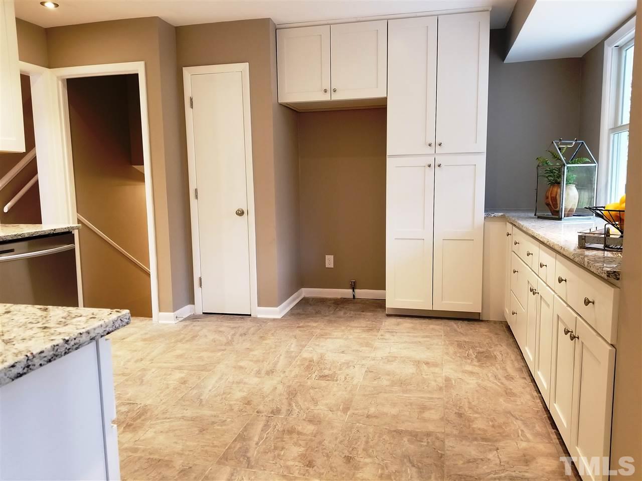511 Southeast Maynard Road Cary, NC 27511 - Photo 8 of 25 Gallery Image 8