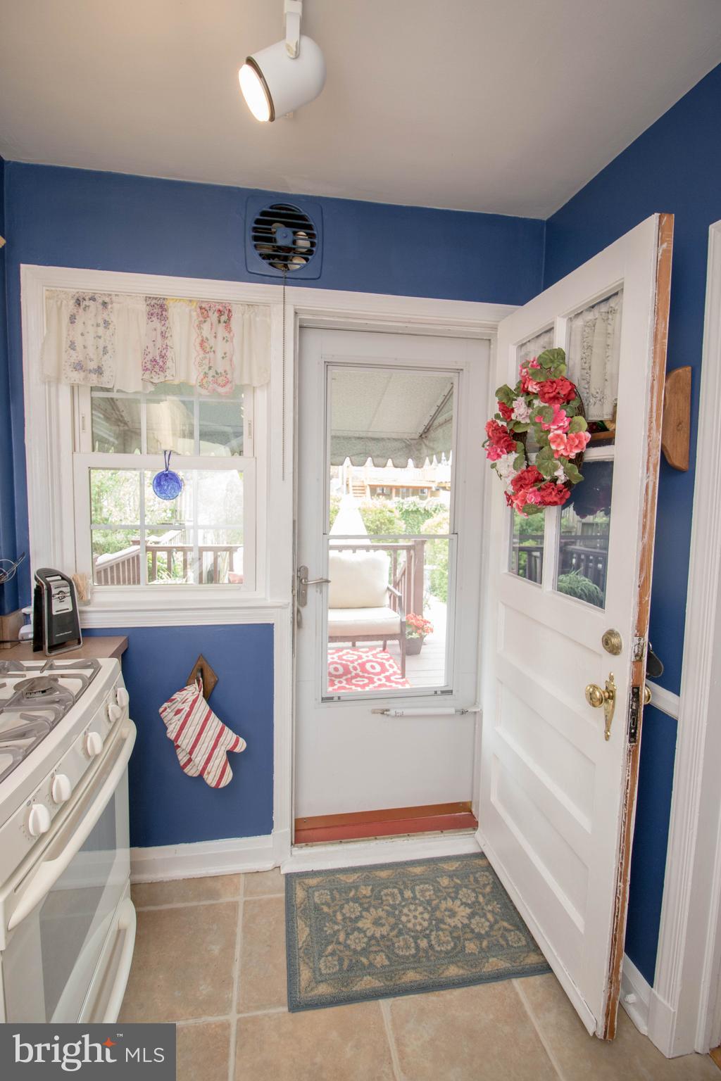 217 Brandon Road Baltimore, MD 21212 - Photo 16 of 37