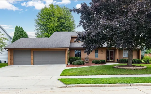 $459,900 | 1730 Graber Street, Oshkosh, WI 54901