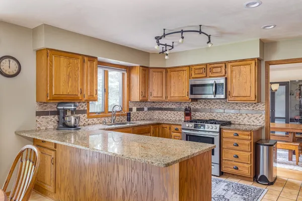 $459,900 | 1730 Graber Street, Oshkosh, WI 54901