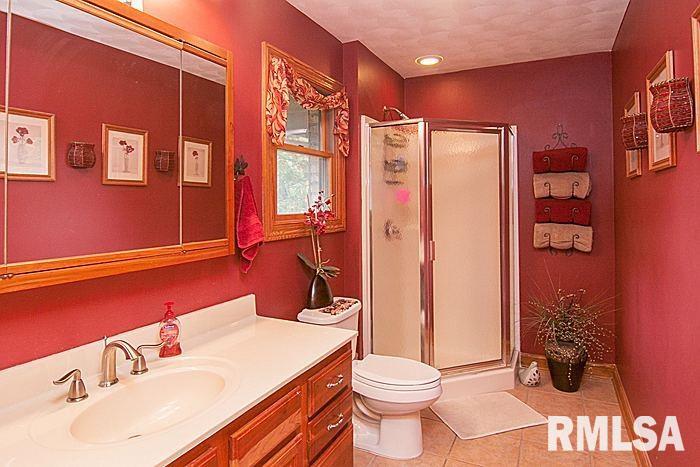 13901 Coyne Center Road Milan, IL 61264 - Photo 11 of 19 Gallery Image 11