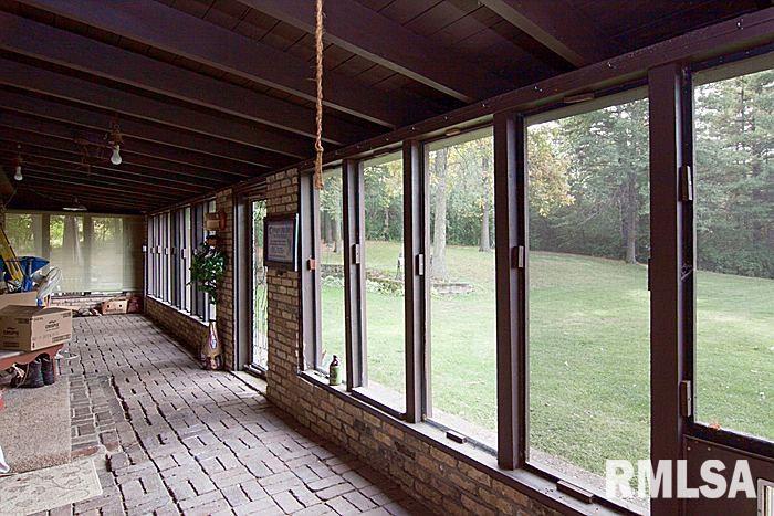 13901 Coyne Center Road Milan, IL 61264 - Photo 16 of 19 Gallery Image 16