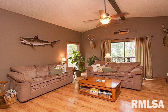 13901 Coyne Center Road Milan, IL 61264 - Photo 8 of 19 Gallery Image 8