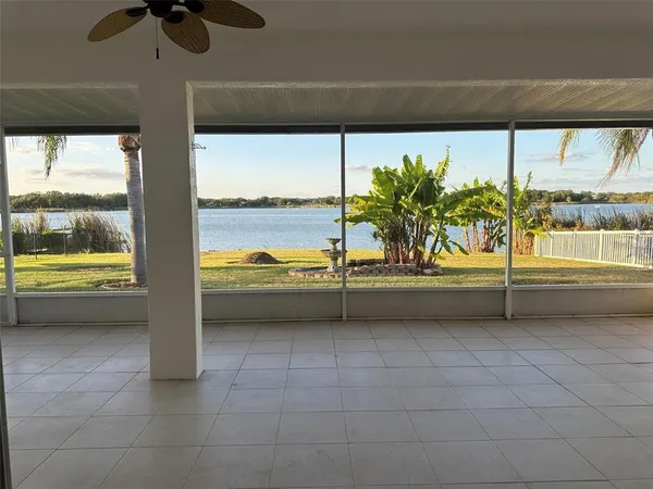 $3,200 | 7209 Colonial Lake Drive, Riverview, FL 33578