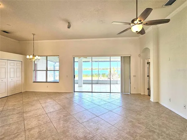 $3,200 | 7209 Colonial Lake Drive, Riverview, FL 33578