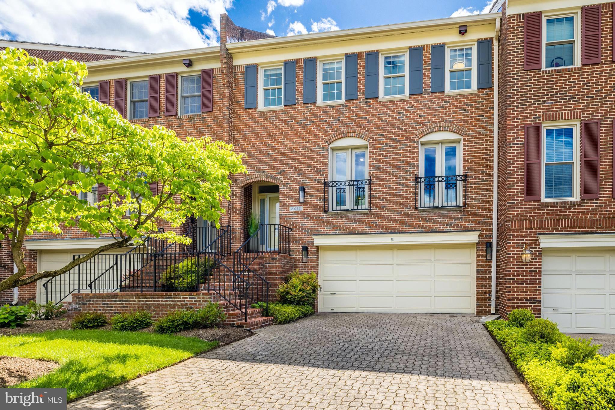 2612 North Glebe Road Arlington, VA 22207 - Photo 1 of 44 Welcome to Rixey View!