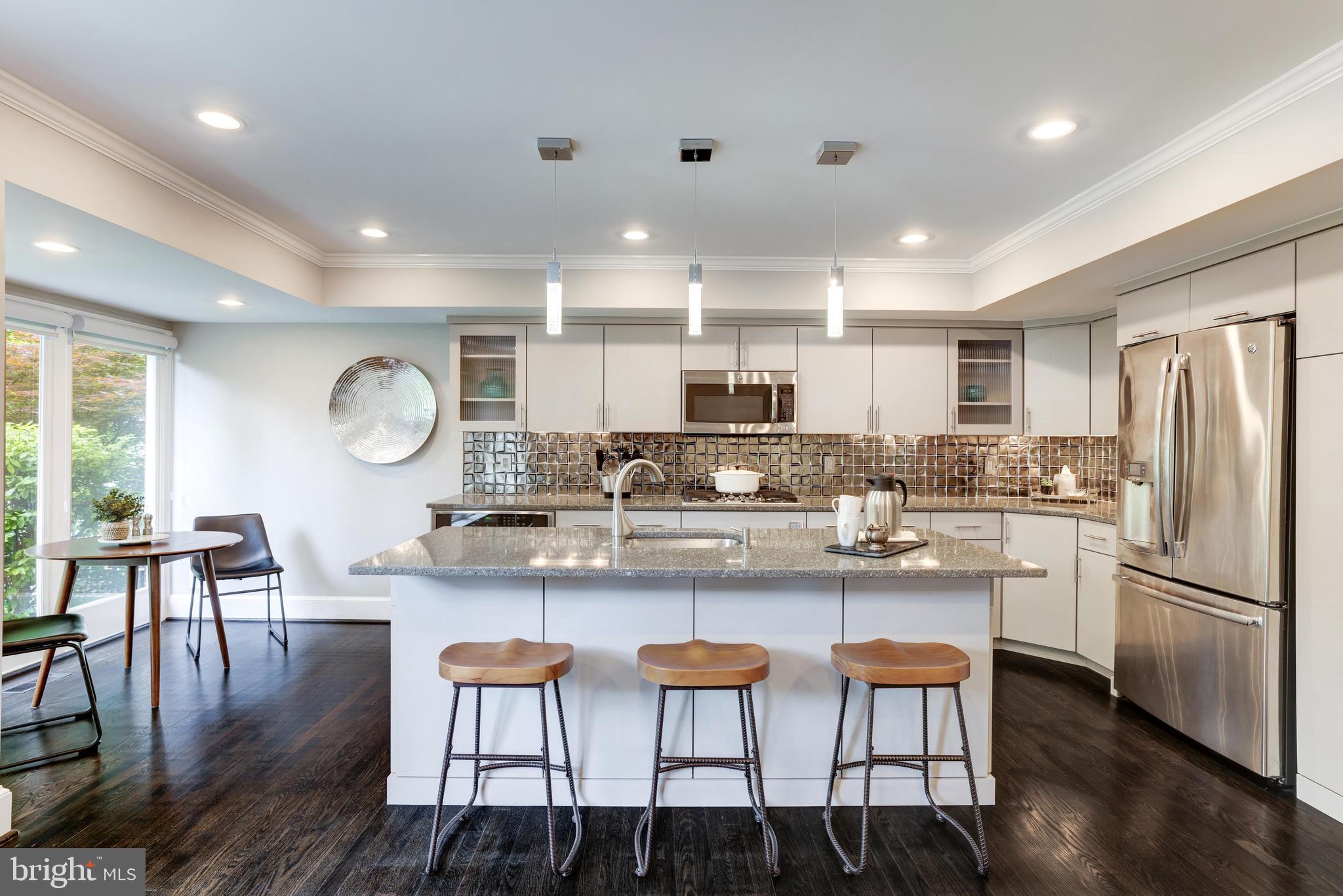2612 North Glebe Road Arlington, VA 22207 - Photo 2 of 44 Custom Kitchen in 2015