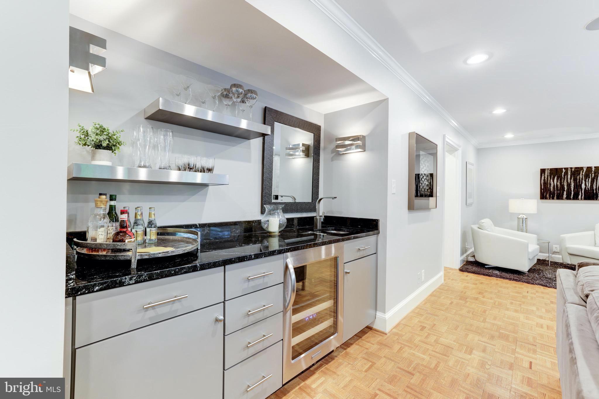 2612 North Glebe Road Arlington, VA 22207 - Photo 36 of 44 Custom wet bar by Cameo