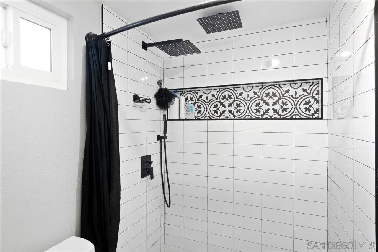 562 Tag Lane Ramona, CA 92065 - Photo 22 of 30 a bathroom with a shower