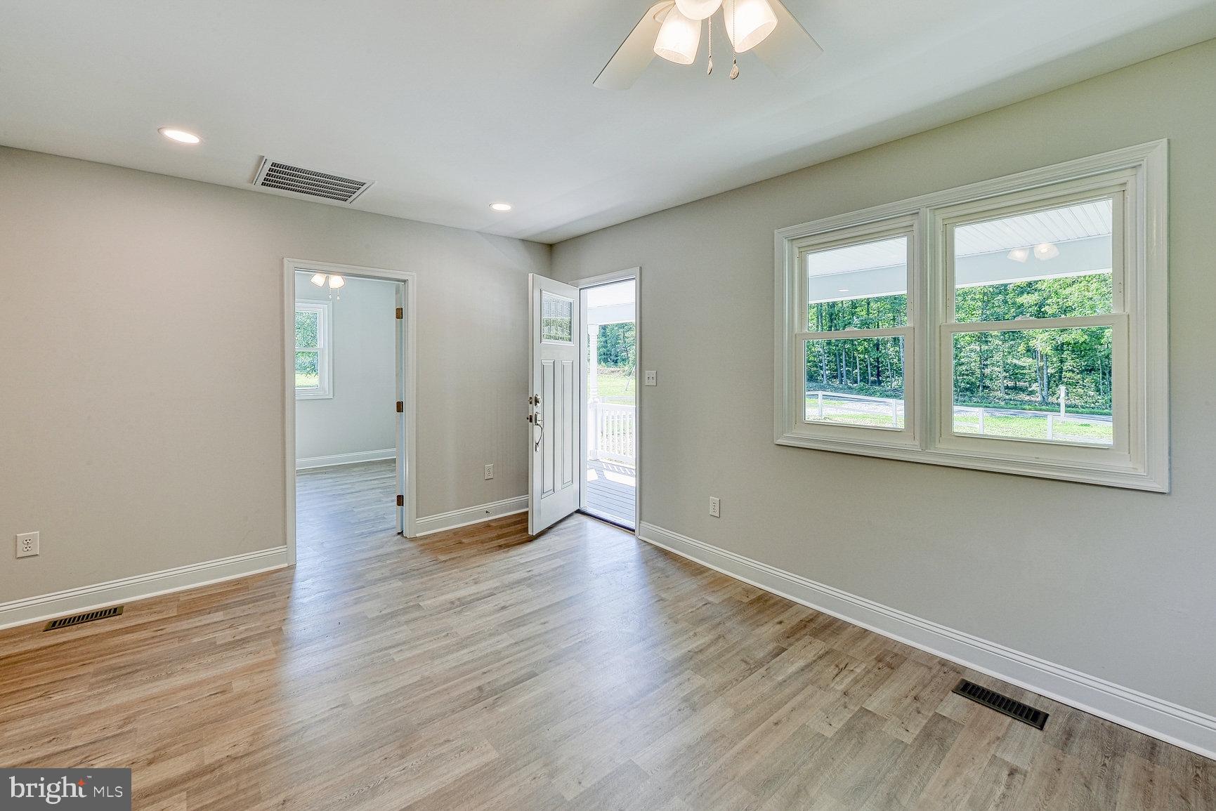7624 Fredericks Hall Road Mineral, VA 23117 - Photo 12 of 39 Front Door Entryway