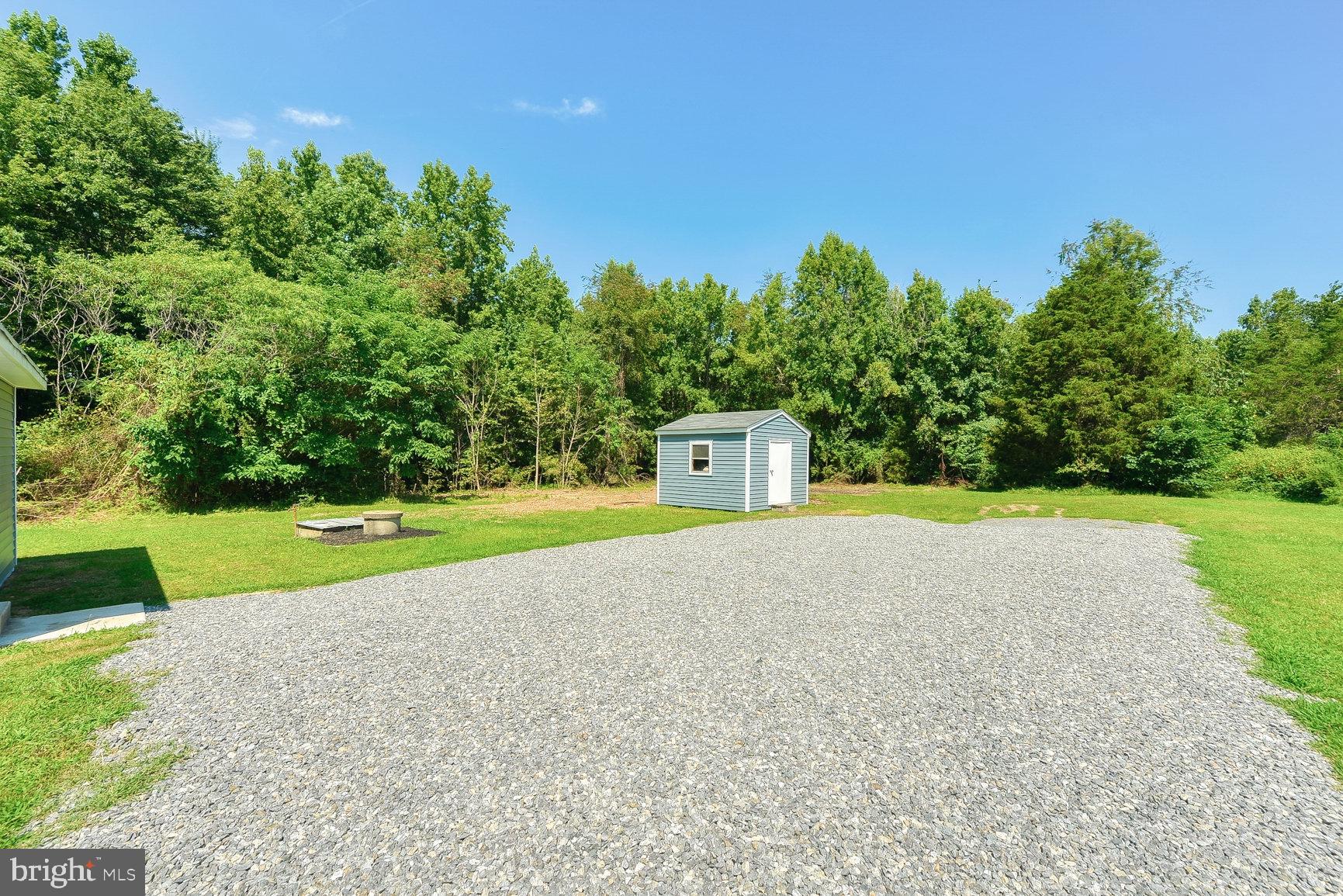 7624 Fredericks Hall Road Mineral, VA 23117 - Photo 38 of 39 Parking