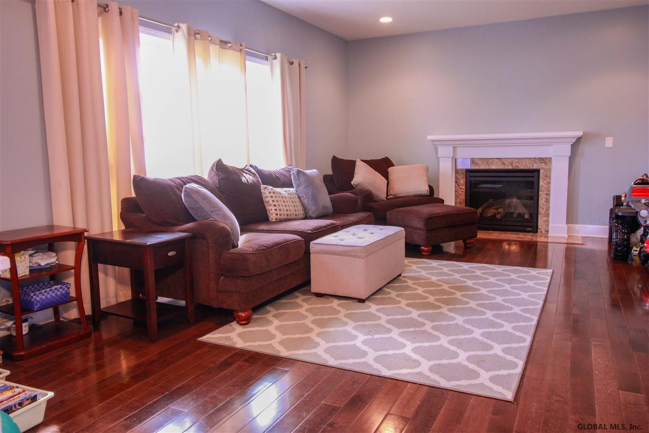 9 Trotter Road Bethlehem, NY 12158 - Photo 5 of 14 Photo 5