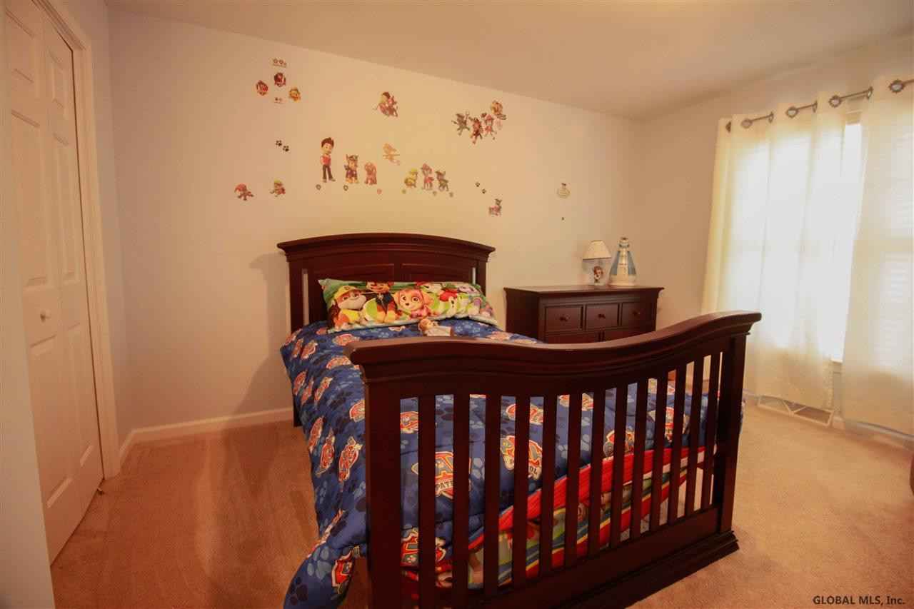 9 Trotter Road Bethlehem, NY 12158 - Photo 10 of 14 Photo 10
